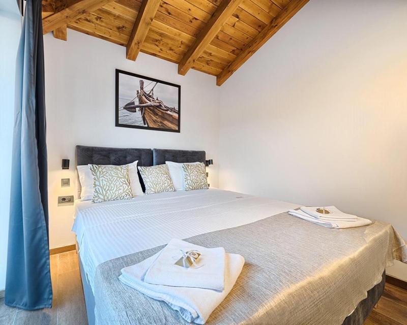 Golden Haven Luxe Bungalow Resort Murter Ngoại thất bức ảnh