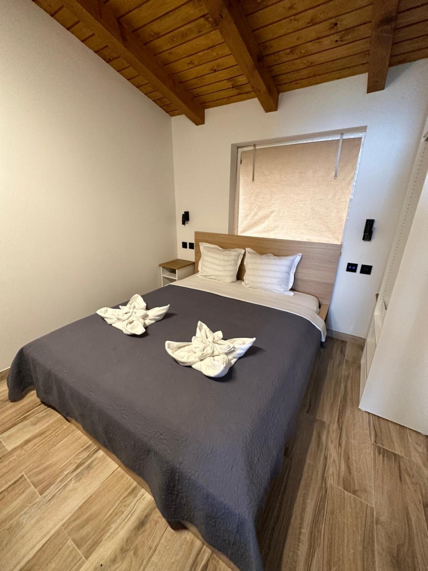Golden Haven Luxe Bungalow Resort Murter Ngoại thất bức ảnh