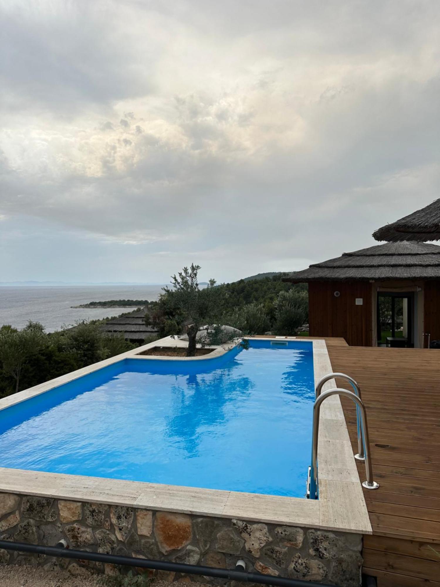 Golden Haven Luxe Bungalow Resort Murter Ngoại thất bức ảnh